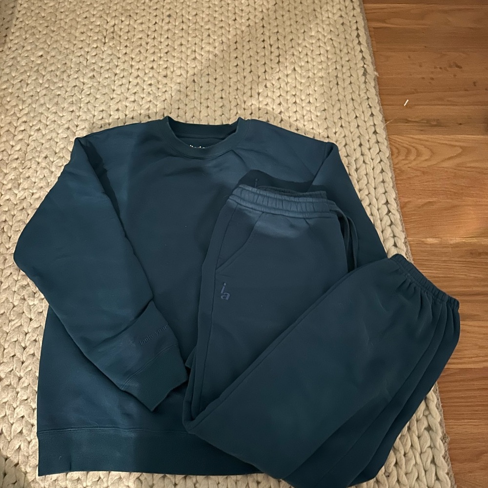 IGNITED BLUE SWEATSET - SIZE M